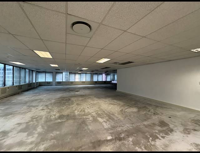 985M² OFFICE TO LET IN CAPE TOWN CITY CENTRE